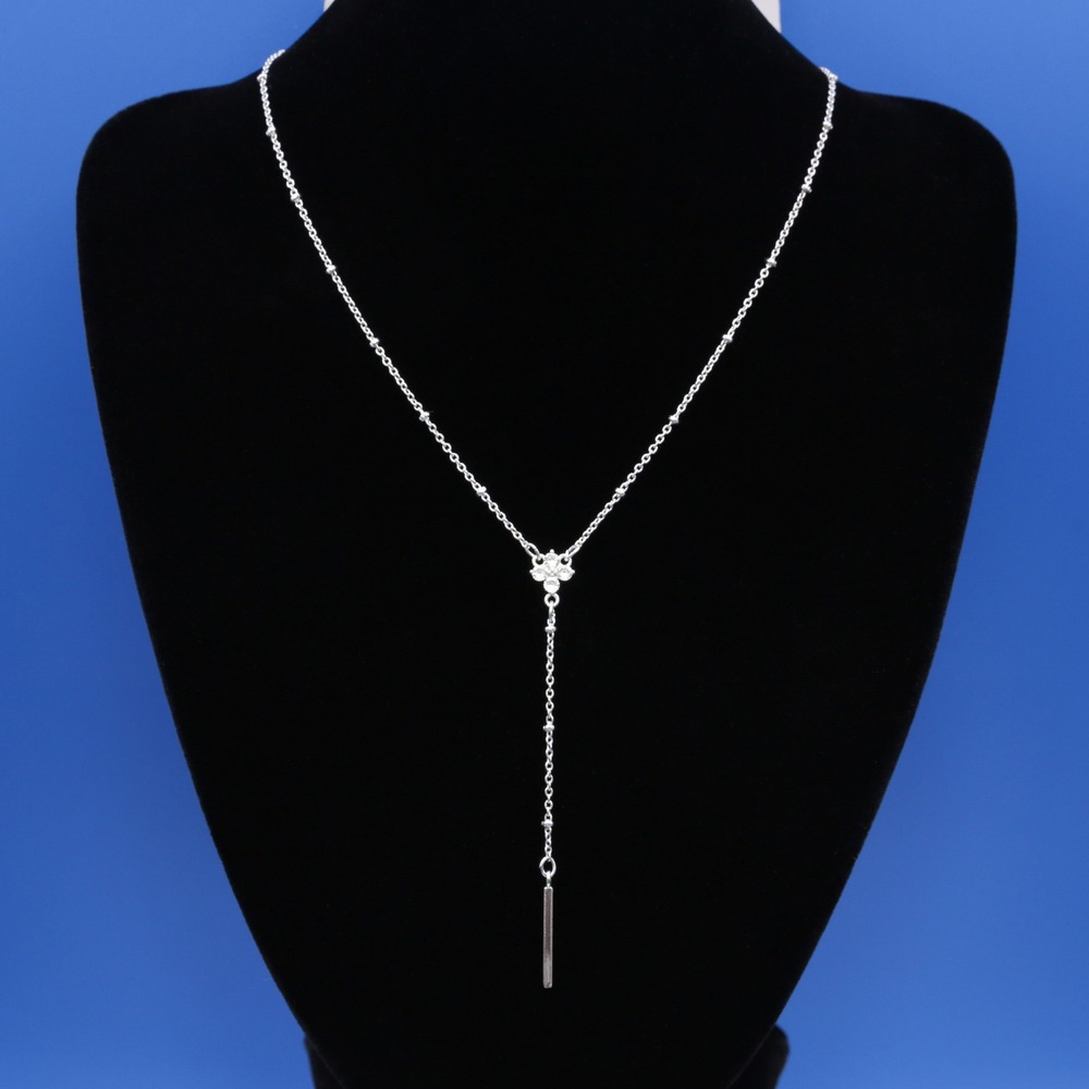LC Lauren Conrad Necklace 16in Womens Silvertone Cubic Zirconia Clover Lariat